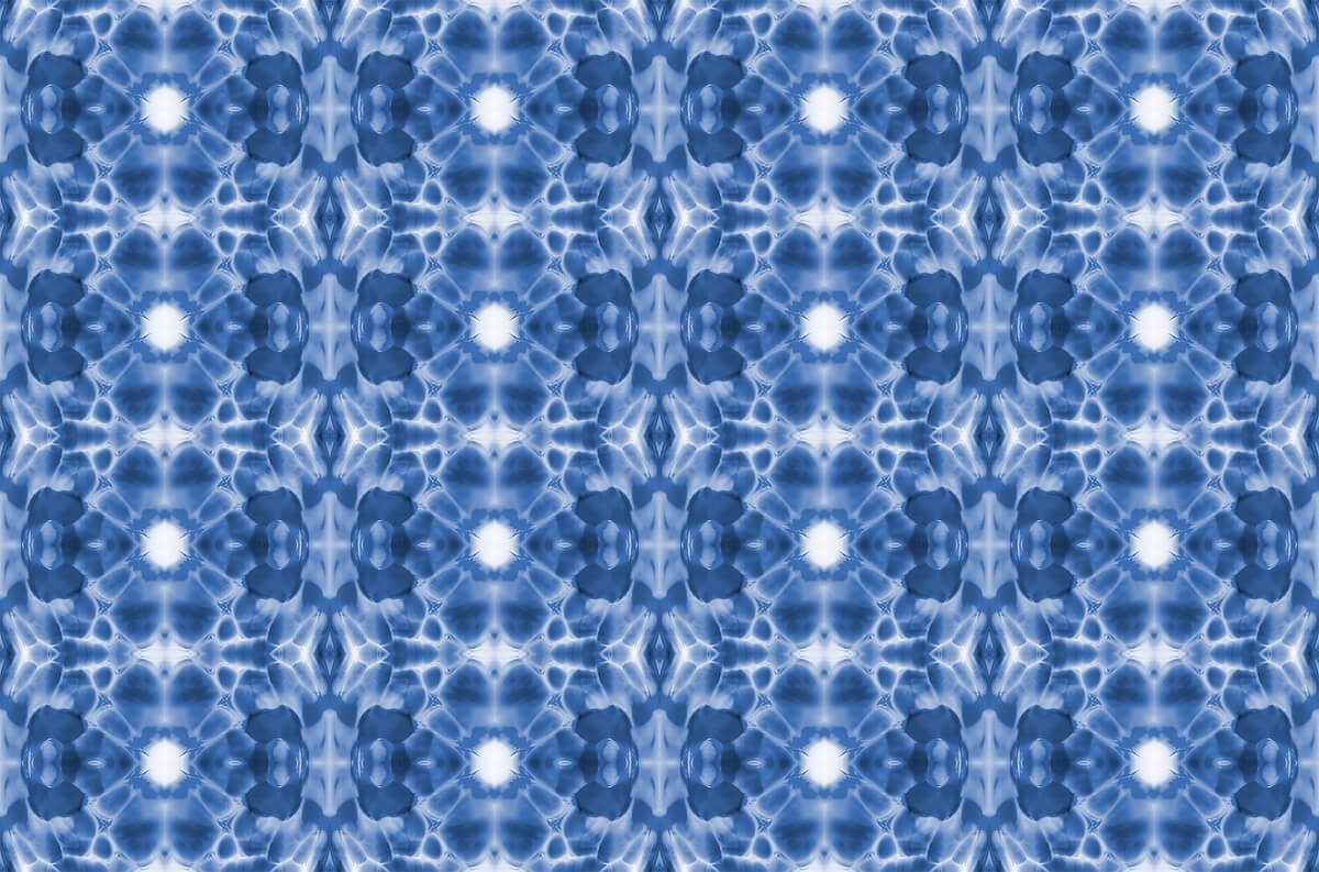 Gazing pattern in blue
