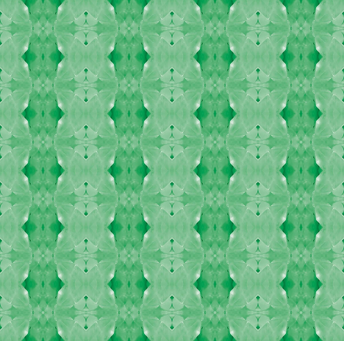 Ghost Quartz pattern in green